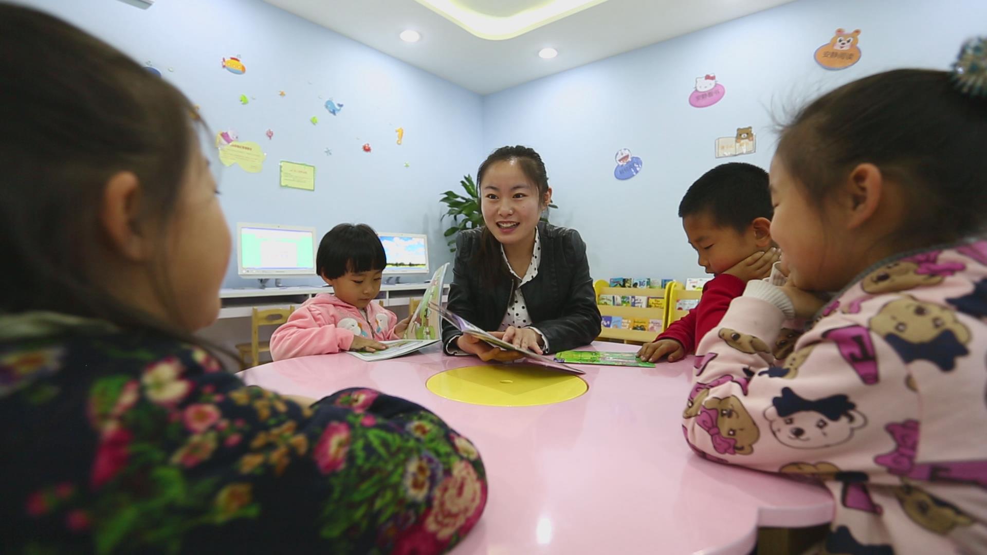 飛鴻教育 三把鑰匙，開啟通往孩子世界的溫馨大門